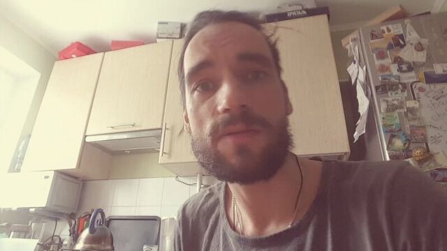 Василий уриевский - "утро. кофе." (стих)