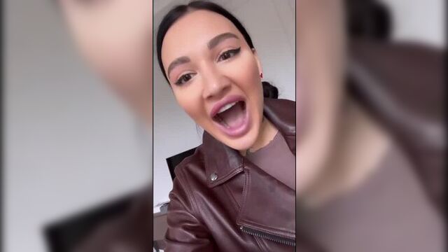 Украинская порноактриса "adele asanti" получила по жопе