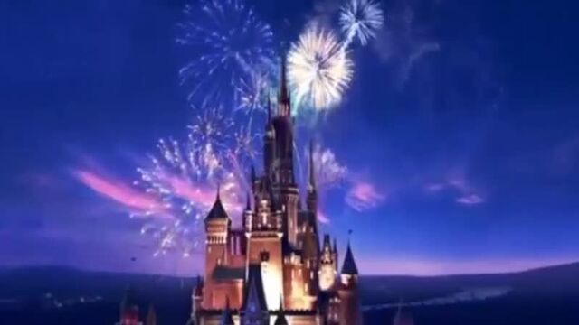 Walt disney pictures turns orange/red triple pitched 11/21/19