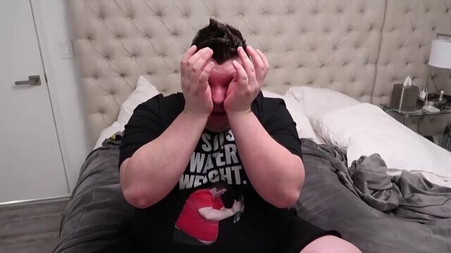 [augusttheduck] nikocado avocado is in trouble