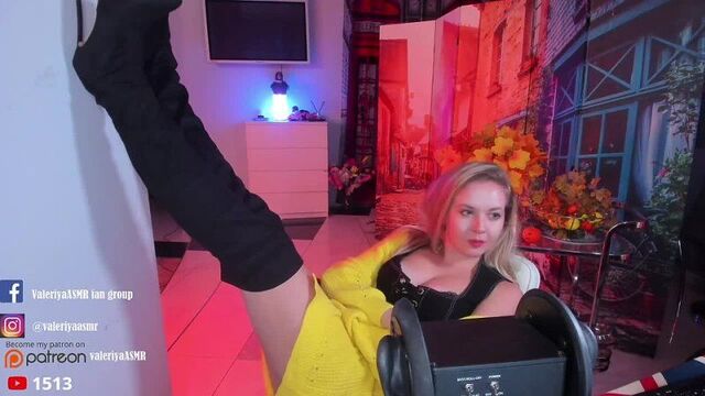 Valeriya asmr - legs