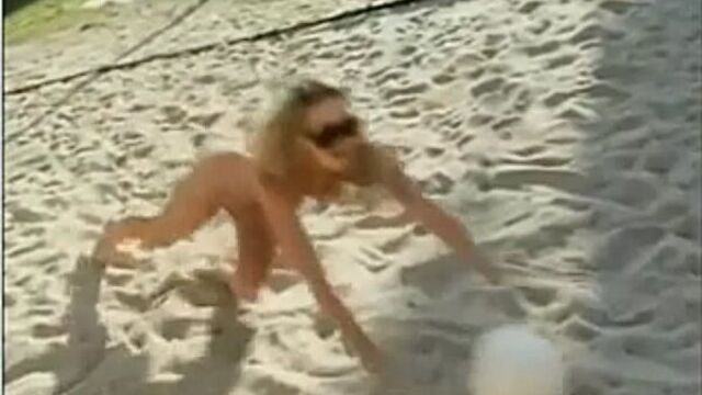 Pure cmnf - naked volleyball