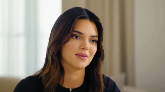 Kendall jenner breaks down 16 looks, from kuwtk to the met gala | vogue