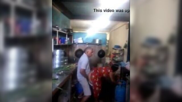 Indian couple doing quicky - xnxx.com.mp4