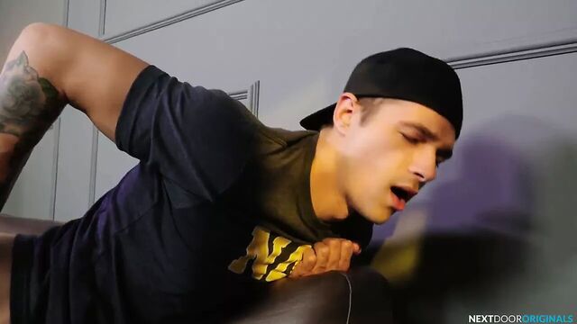 Carter woods a jayden marcos - fraternity fantasies