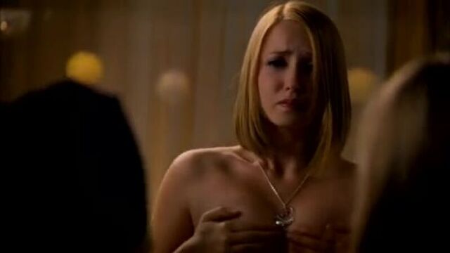 Enf-cfnf-видео с принудительным эксгибиционизмом – вынуждена пробежаться голой по району.