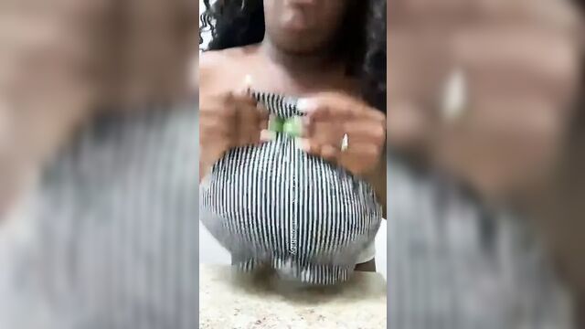 Dezodbaby twitter tits