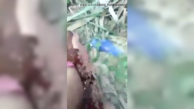 Desi village girlfriend khet me chudai