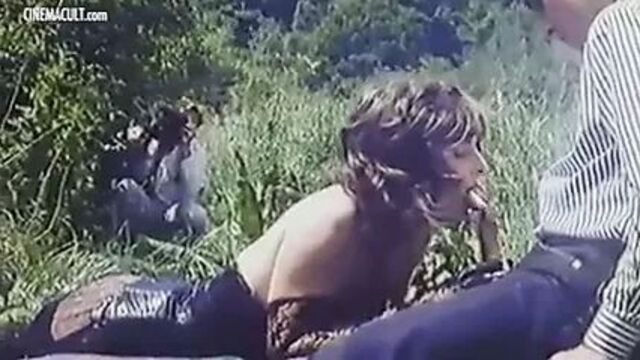 Ilona staller (cicciolina) - banane al cioccolato