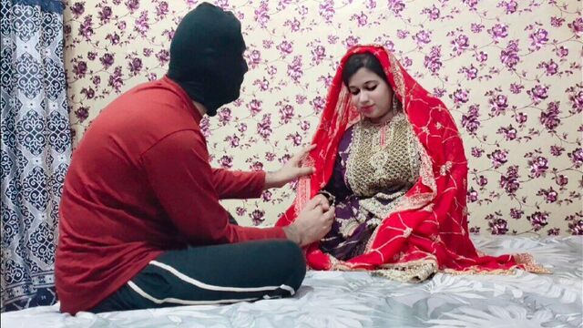 Indian suhagraat sex_first night of wedding romantic sex with hindi voice
