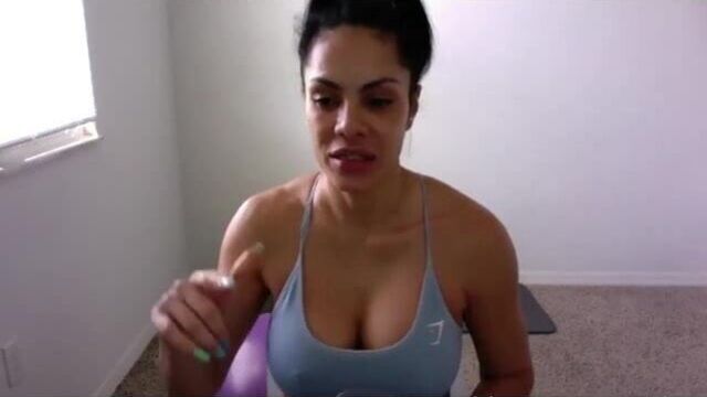 Hot busty nina santiago does fitness