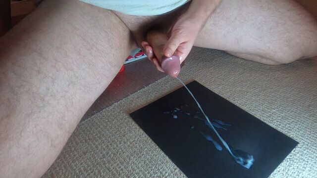 Flying ropes of sperm - huge cumshot!