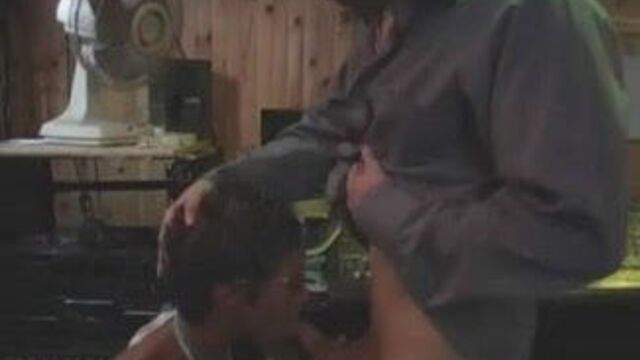 Skinny black bitch gets ass fucked and face frosted