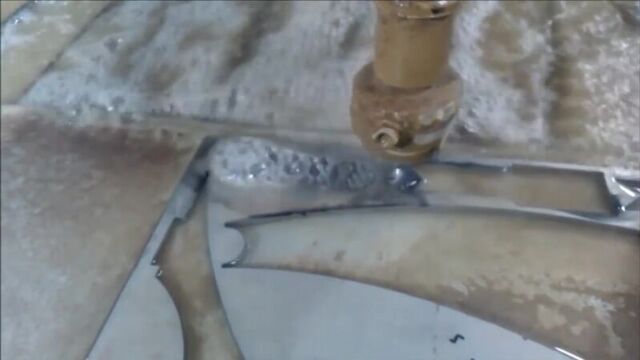 Гидроабразивная резка. сила воды