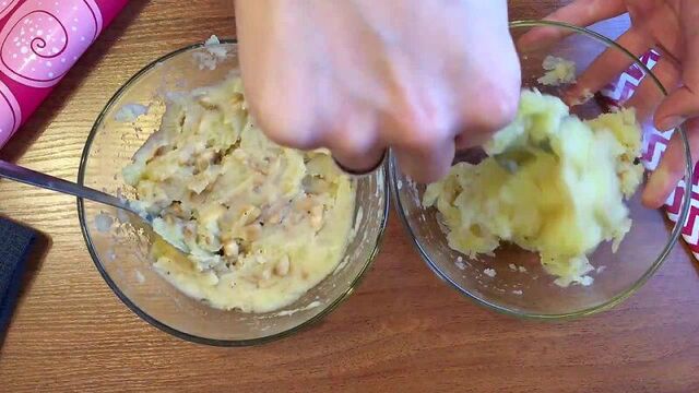 Пирожки с картошкой _ самое лучшее тесто для пирожков _ простой рецепт (720p)