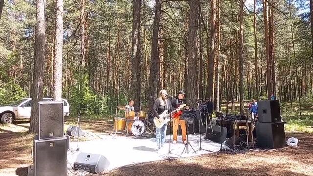 Соври мне что-нибудь