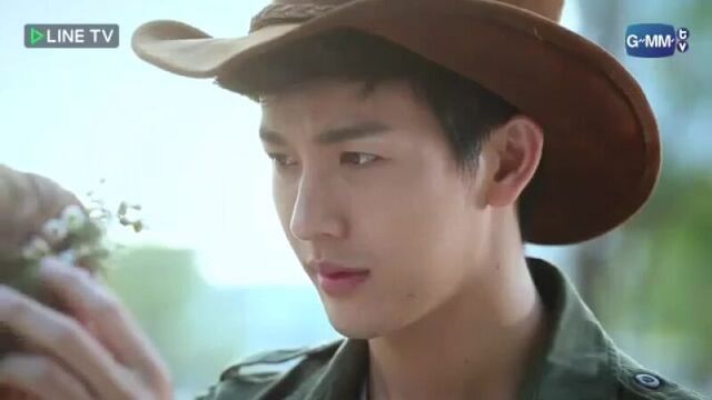 Красавчик ковбой (фрагмент из 1 серии)