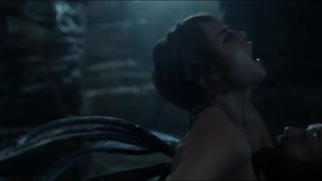 Кара делевинь ( cara delevingne) голая грудь секс карнивал роу (сша,2019)