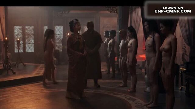 Cfnf-видео – китайская императрица выбирает девушек для своего мужа среди голых пленниц