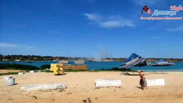 (18+) авдеевский карьер. обстрел 20.07.2014. донецк инфо