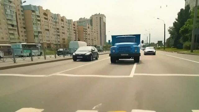 Шашки по городу на зиле