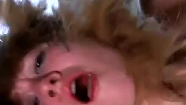 Отец изнасиловал дочь