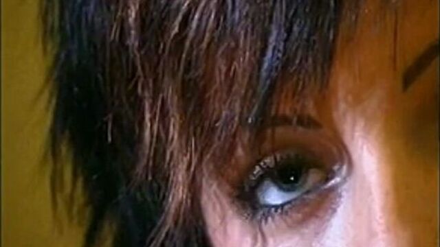 Обнаженная юля волкова - голые сиськи