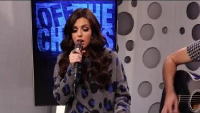 Шер исполняет «i wish» в акустике на «clevvertv».
