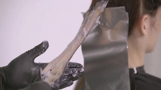 Модное окрашивание для шатенок