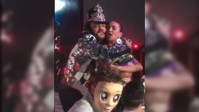 Филипп киркоров вставил букет между ног ольге бузовой