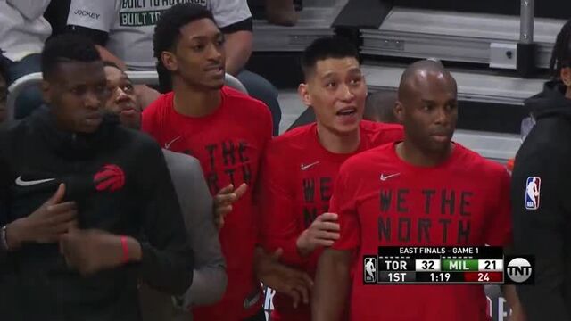 Паскаль сиакам исполнил кроссовер и забил мощный томагавк-данк