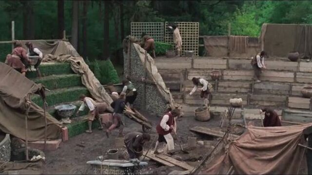 Небольшой хаос (2014) - трейлер №01 (английский язык)