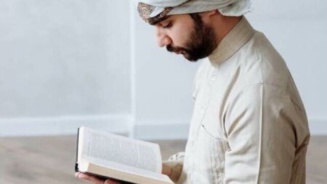 Аятелкөрси