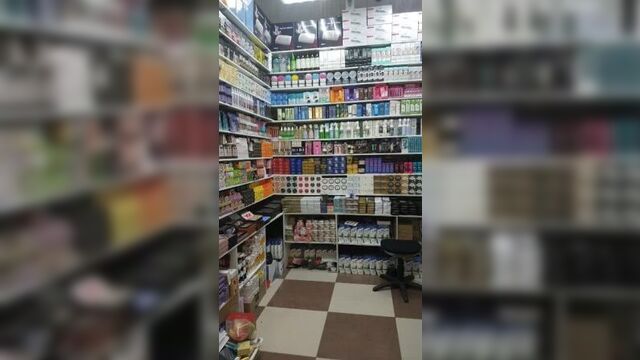 Live: косметика, маникюр. парфюмерия садовод 2в-23/1б