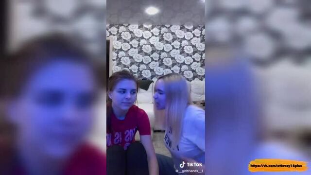Годный тик-ток - школьница обожаю сосать хуи
