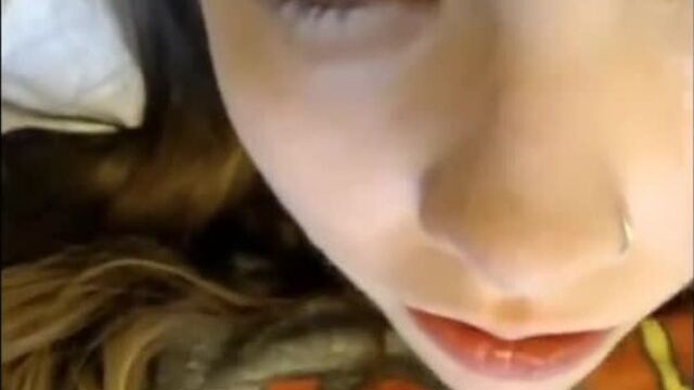 Кумит чат, вирт, на вебкамеру, молодая, вагину, язычок