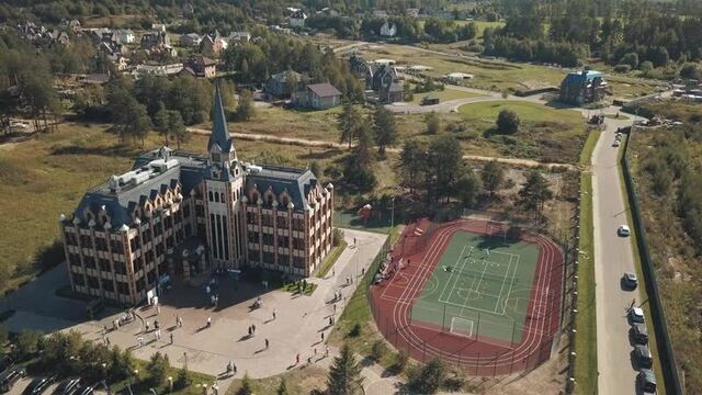 1 сентября 2019 года - открытие школы ламбери