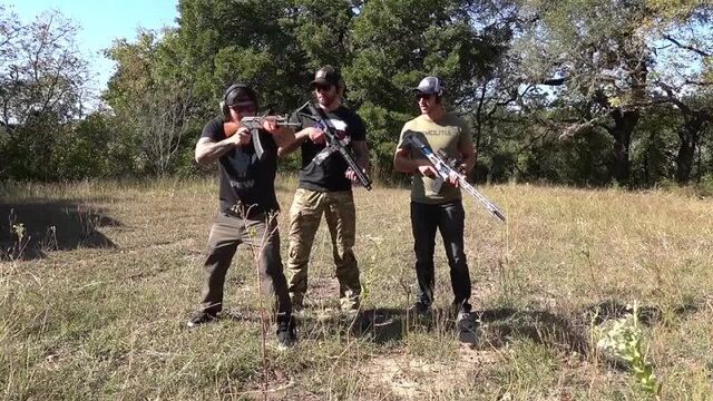 Фаны ar против фанов ак... на ранчо! | разрушительное ранчо | перевод zёбры