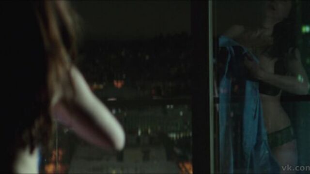 Голая грудь дакоты джонсон