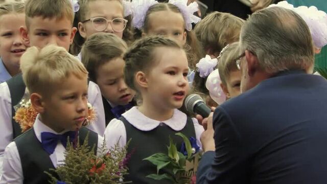 1а первый раз в первый класс(ролик)