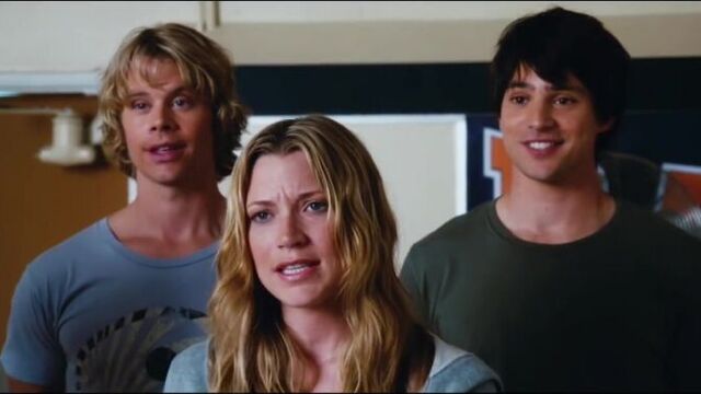 Зажги этим летом! (2009)-trailer