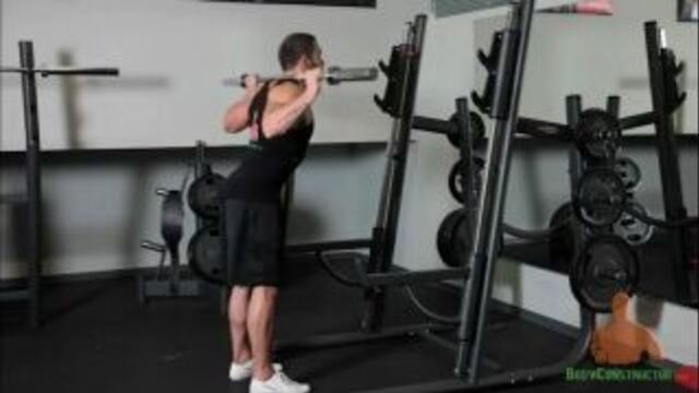 Lazar angelov (наклоны со штангой на плечах)