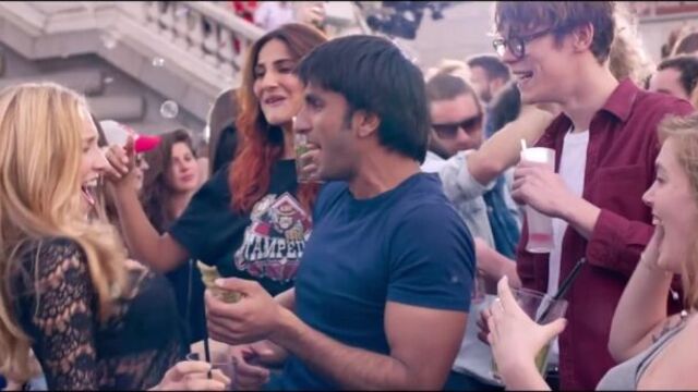 Nashe si chadh gayi - full song - #befikre - ranveer singh - vaani kapoor - arijit singh